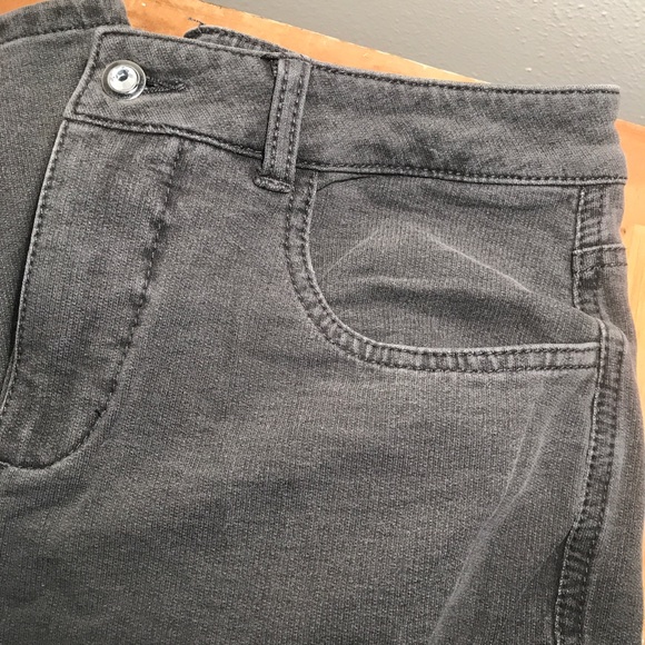 Quaker Factory DreamJeannes Bootcut Jeans - Picture 5 of 11
